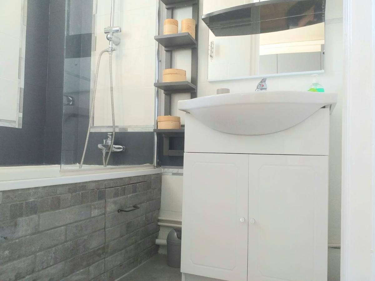 בורז'ה Le Tigre - Appartement Centre-Ville Au Calme, Parking Prive מראה חיצוני תמונה